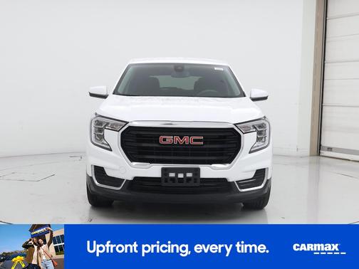 White 2024 GMC Terrain SLE