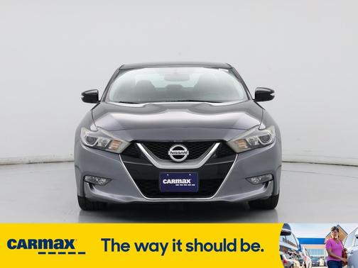 2017 Nissan Maxima SV