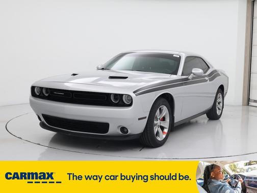 2020 Dodge Challenger SXT