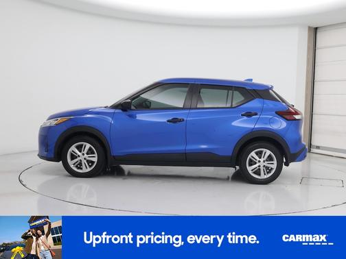 2022 Nissan Kicks S