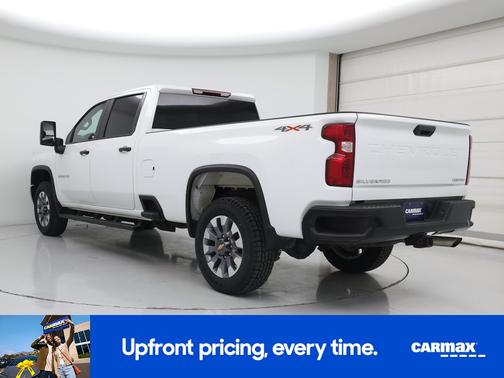 White 2022 Chevrolet Silverado 2500 Custom