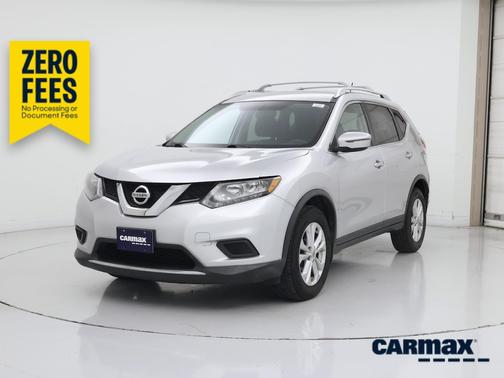 Silver 2016 Nissan Rogue SV