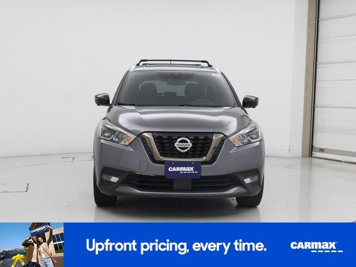 Gray 2020 Nissan Kicks SR
