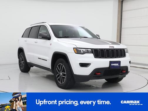White 2017 Jeep Grand Cherokee Trailhawk