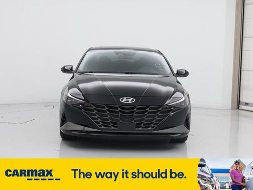 2022 Hyundai ELANTRA Limited