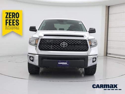 White 2021 Toyota Tundra SR5