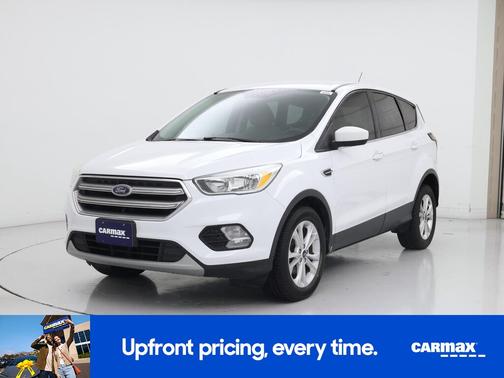 White 2017 Ford Escape SE