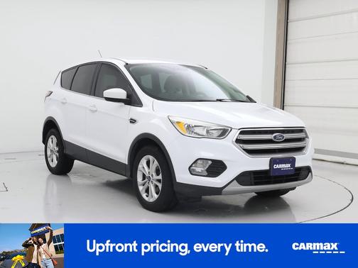 White 2017 Ford Escape SE