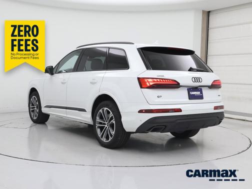 White 2026 Audi Q7 Premium