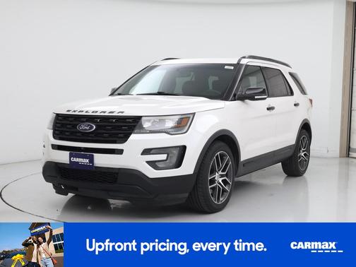 White 2017 Ford Explorer Sport