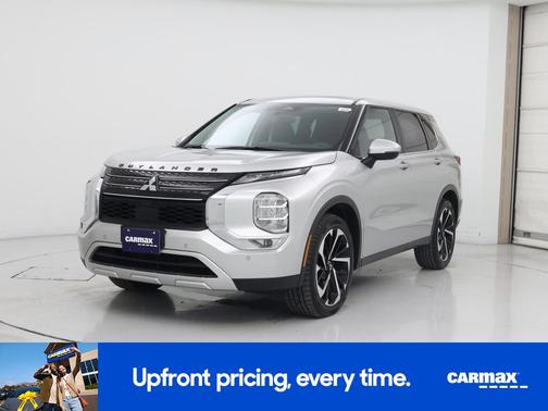 2023 Mitsubishi Outlander SE