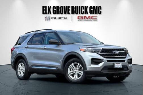 Silver Metallic 2021 Ford Explorer XLT
