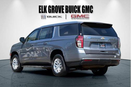Satin Steel Metallic 2022 Chevrolet Suburban LT
