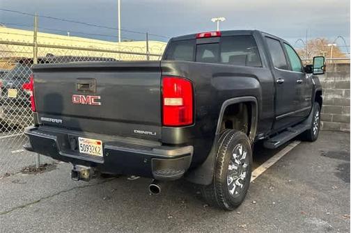 2018 GMC Sierra 2500 Denali