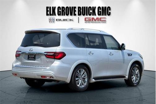 2022 INFINITI QX80 Luxe