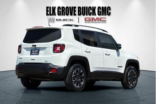Alpine White Clearcoat 2023 Jeep Renegade Latitude