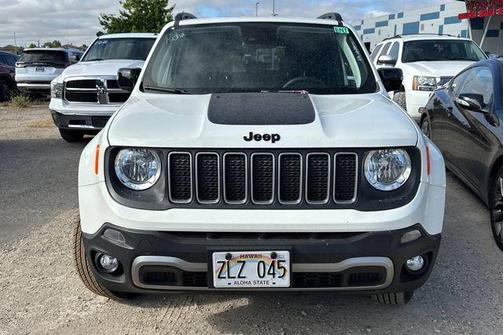 Alpine White Clearcoat 2023 Jeep Renegade Latitude
