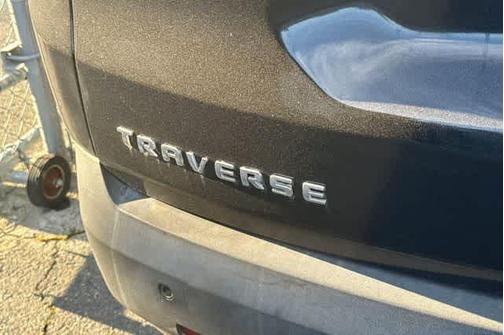 Mosaic Black Metallic 2020 Chevrolet Traverse RS