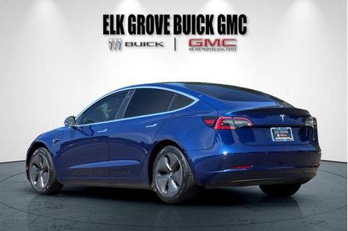 Deep Blue Metallic 2018 Tesla Model 3 Long Range