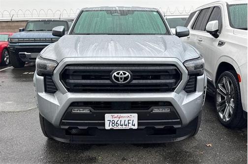 2025 Toyota Tacoma SR5