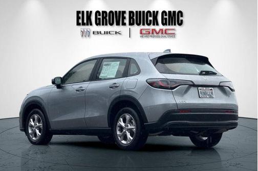 Lunar Silver Metallic 2025 Honda HR-V LX