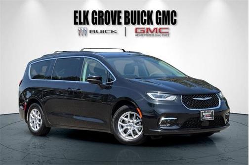 2022 Chrysler Pacifica Touring-L