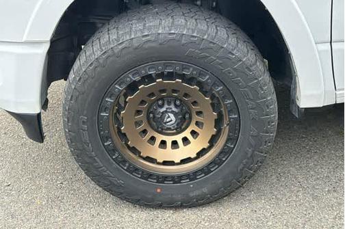 Bright White Clearcoat 2021 RAM 1500 Laramie