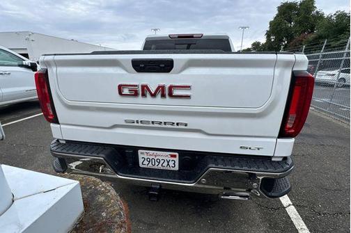 Summit White 2023 GMC Sierra 1500 SLT