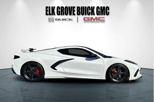Arctic White 2024 Chevrolet Corvette Stingray w/2LT