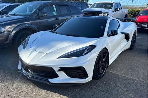 Arctic White 2024 Chevrolet Corvette Stingray w/2LT