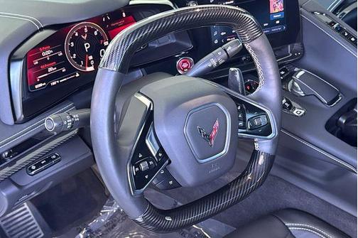 Arctic White 2024 Chevrolet Corvette Stingray w/2LT