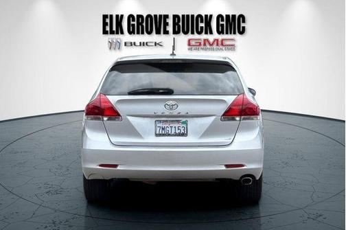 Classic Silver Metallic 2014 Toyota Venza LE