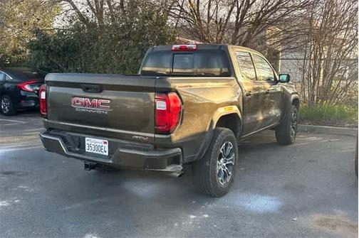 2025 GMC Canyon AT4