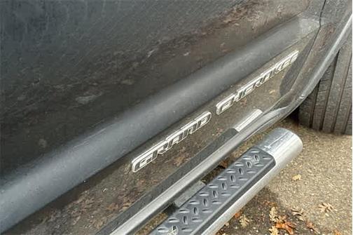 2019 Jeep Grand Cherokee Laredo E