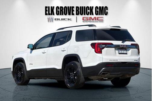 White Frost Tri-Coat 2022 GMC Acadia AT4