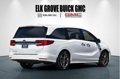 Platinum White Pearl 2023 Honda Odyssey Elite