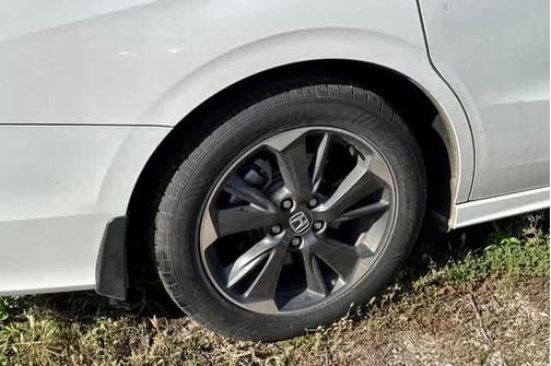 Platinum White Pearl 2023 Honda Odyssey Elite