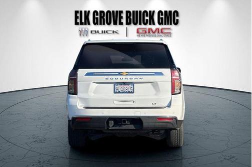 Summit White 2024 Chevrolet Suburban LT