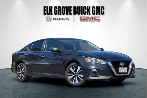 2021 Nissan Altima 2.5 SV