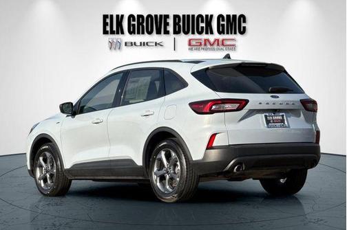 Silver Metallic 2025 Ford Escape ST-Line