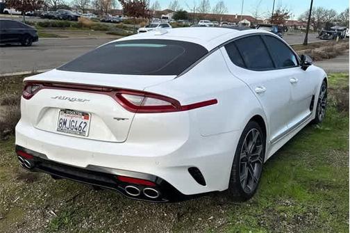 2019 Kia Stinger GT1