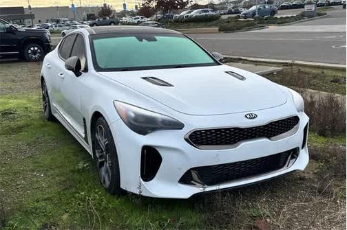 2019 Kia Stinger GT1