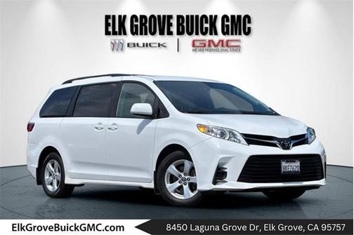 2019 Toyota Sienna LE