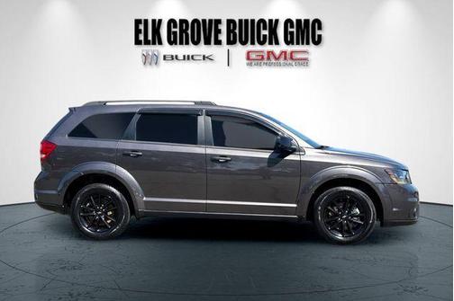 Granite Crystal Clearcoat Metallic 2019 Dodge Journey SE