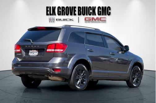 Granite Crystal Clearcoat Metallic 2019 Dodge Journey SE