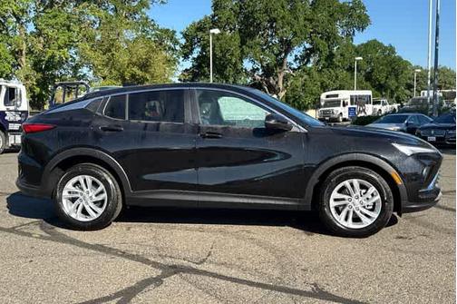 Ebony Twilight Metallic 2026 Buick Envista Preferred