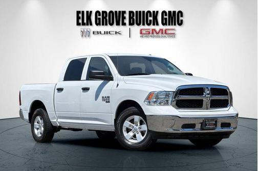 Bright White Clearcoat 2022 RAM 1500 Classic Tradesman