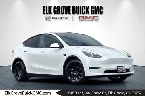 Pearl White Multi 2023 Tesla Model Y Long Range