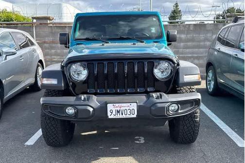 Bikini Pearlcoat 2020 Jeep Wrangler Unlimited Sport