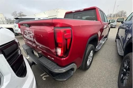 2020 GMC Sierra 1500 SLE